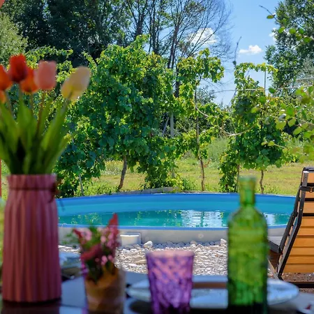 2 Bedroom Awesome In * 普拉