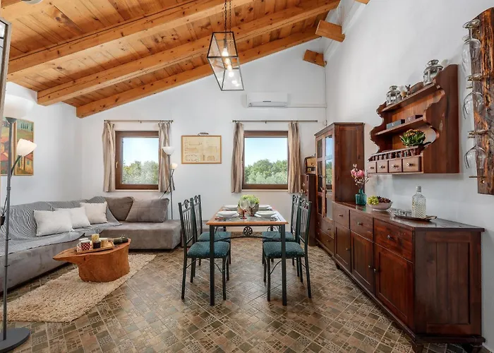 2 Bedroom Awesome In * Pula