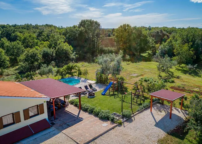 2 Bedroom Awesome In