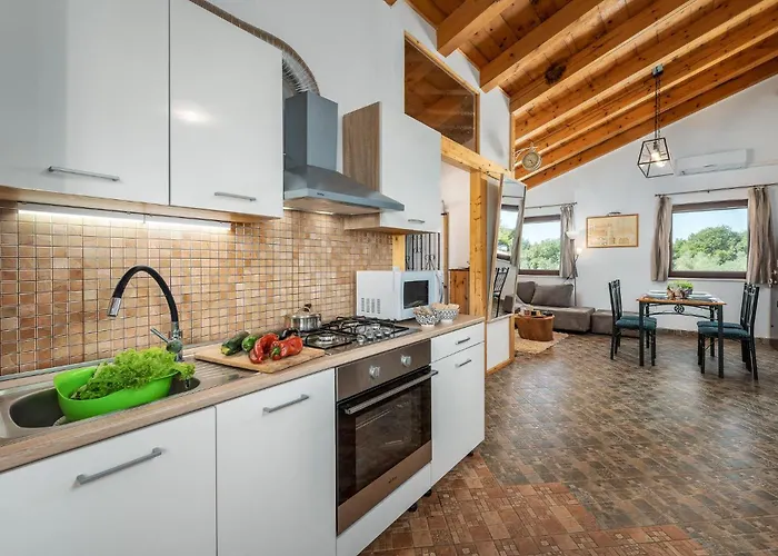 2 Bedroom Awesome In * Pula