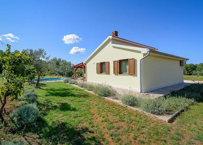 2 Bedroom Awesome In