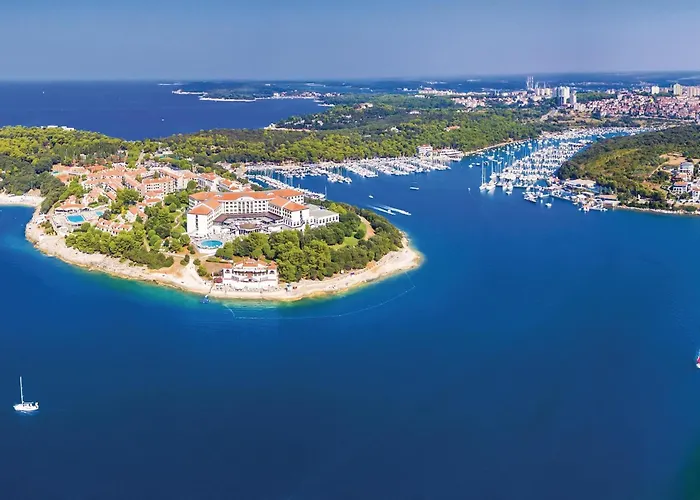 2 Bedroom Awesome In *