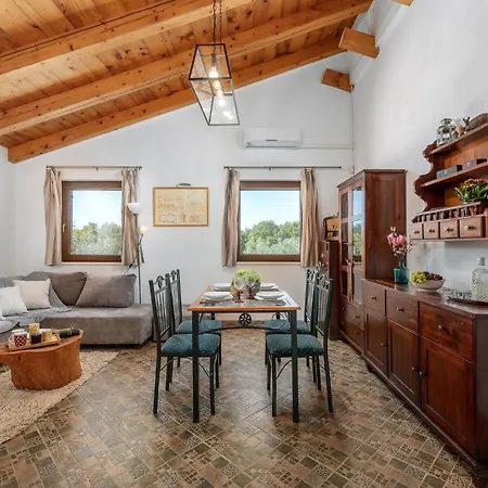 Lovely In With Wifi * Pula
